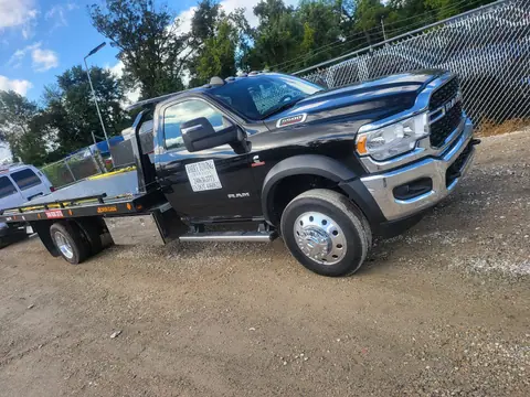 Barry Towing Services vehicle transport photo 3