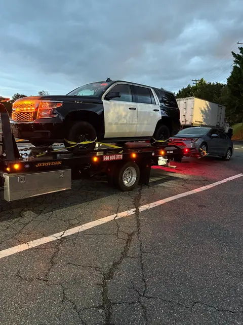 Barry Towing Services vehicle transport photo 15