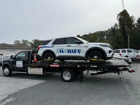 Barry Towing Services vehicle transport photo 21
