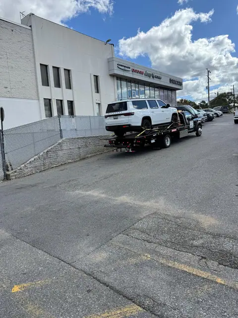 Barry Towing Services vehicle transport photo 27