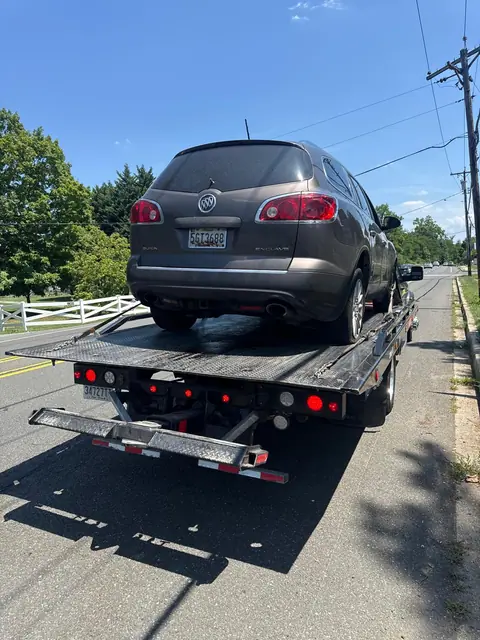 Barry Towing Services vehicle transport photo 84